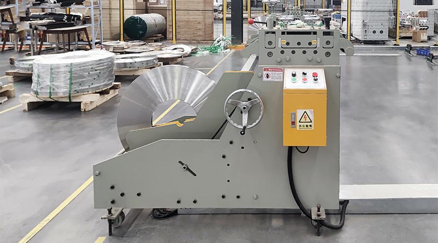 fully automatic steel strip cutting machine